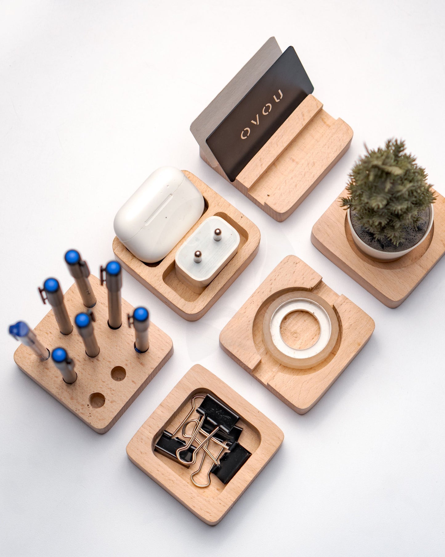 Blocks desk & table organiser