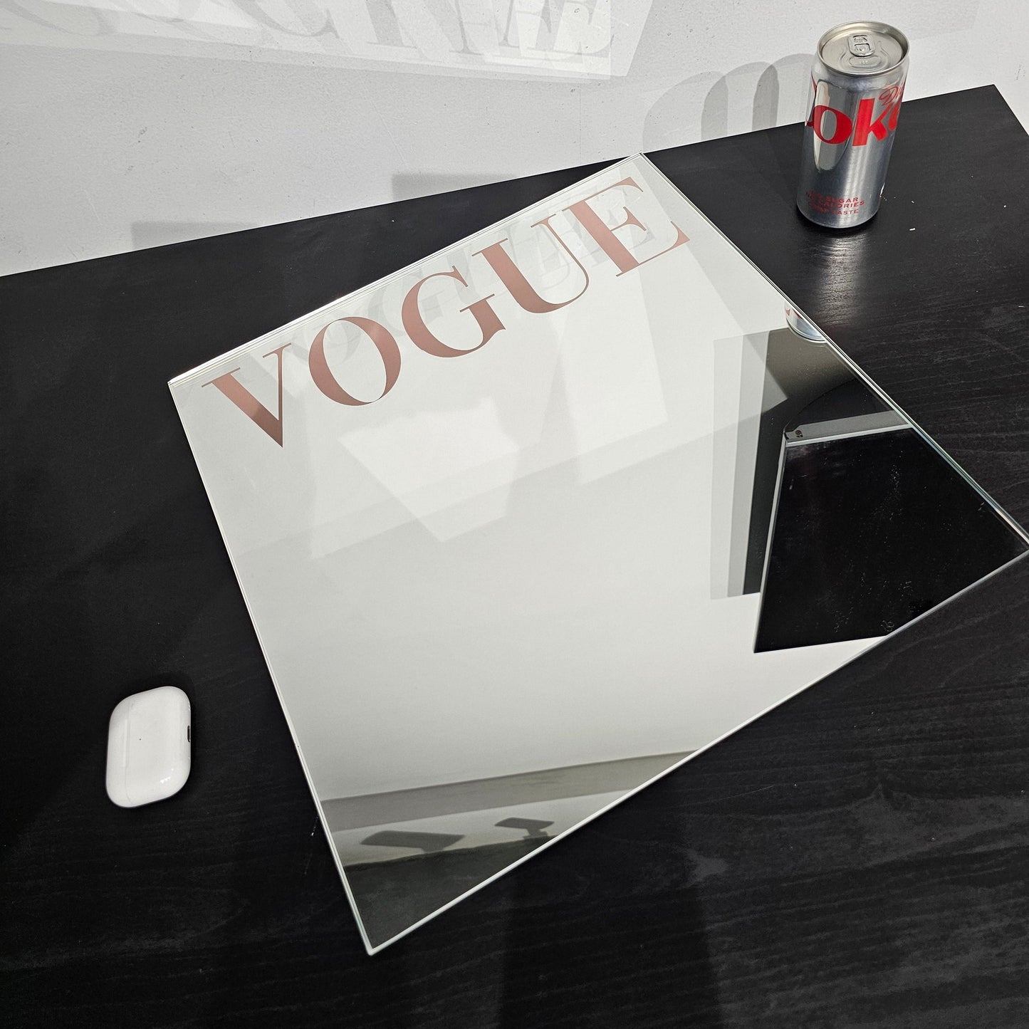 VOGUE MIRROR