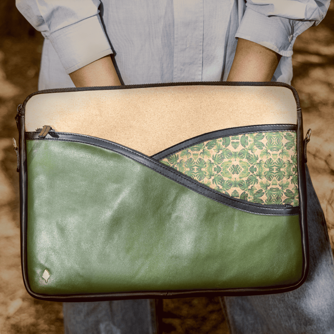 Acacia Vegan Leather Laptop Sleeve – Olive