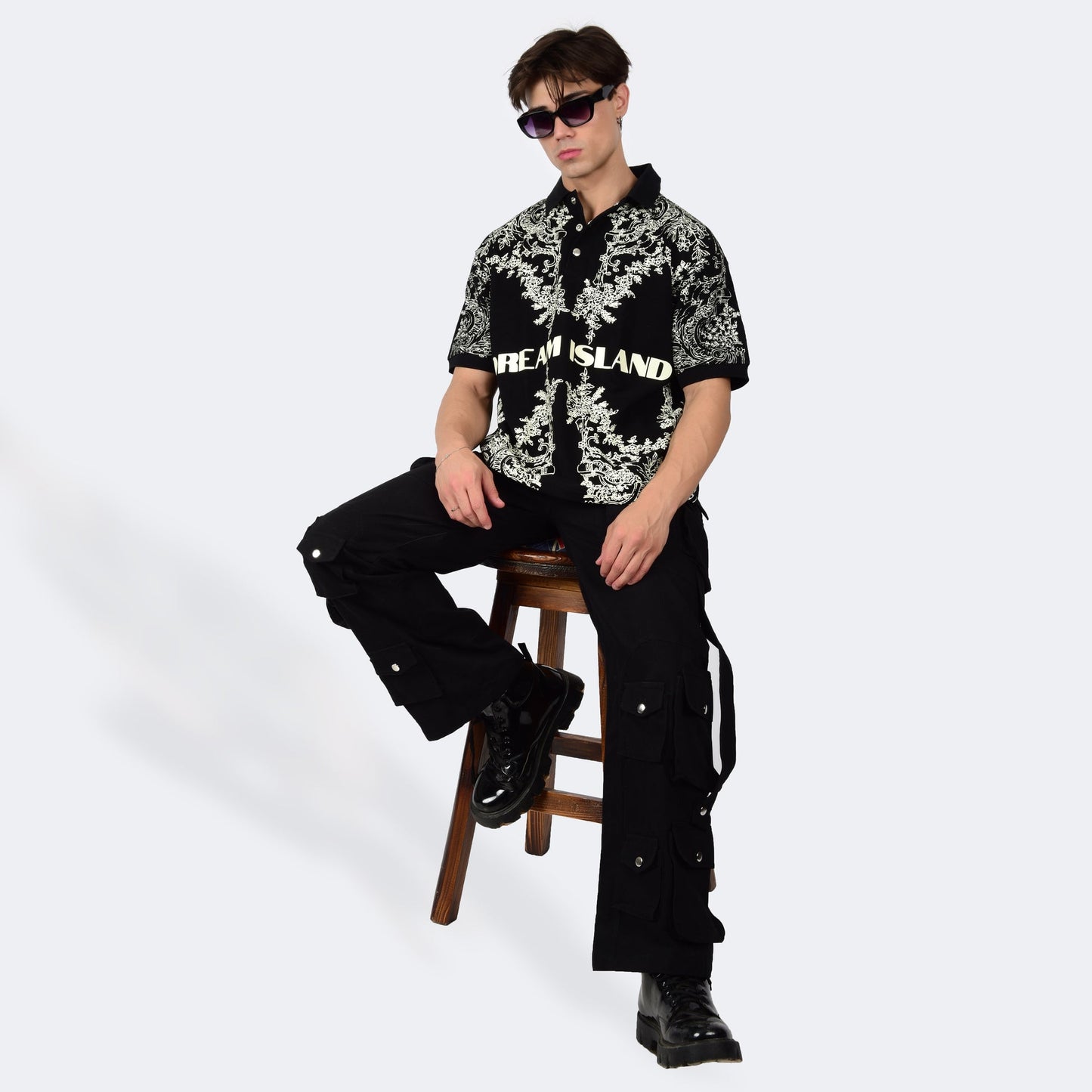 Dream Island RENAISSANCE POLO T-SHIRT - BLACK