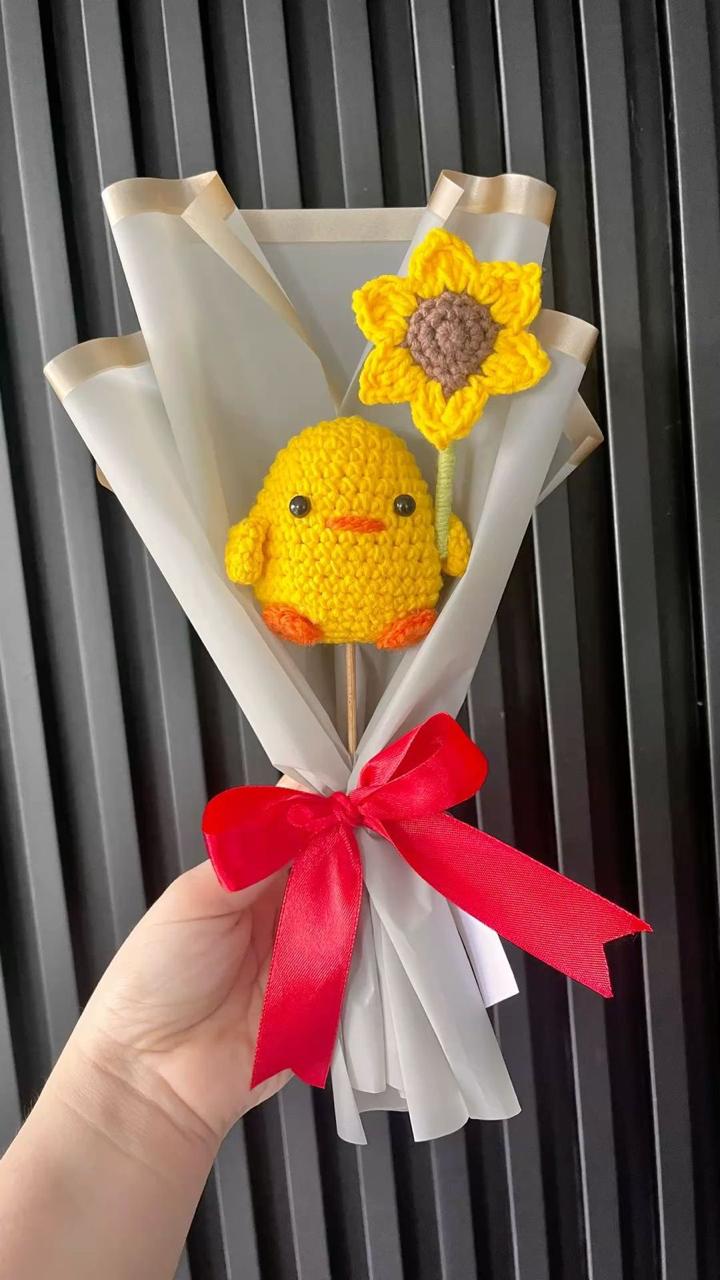 Sunshine Chick Crochet Bouquet