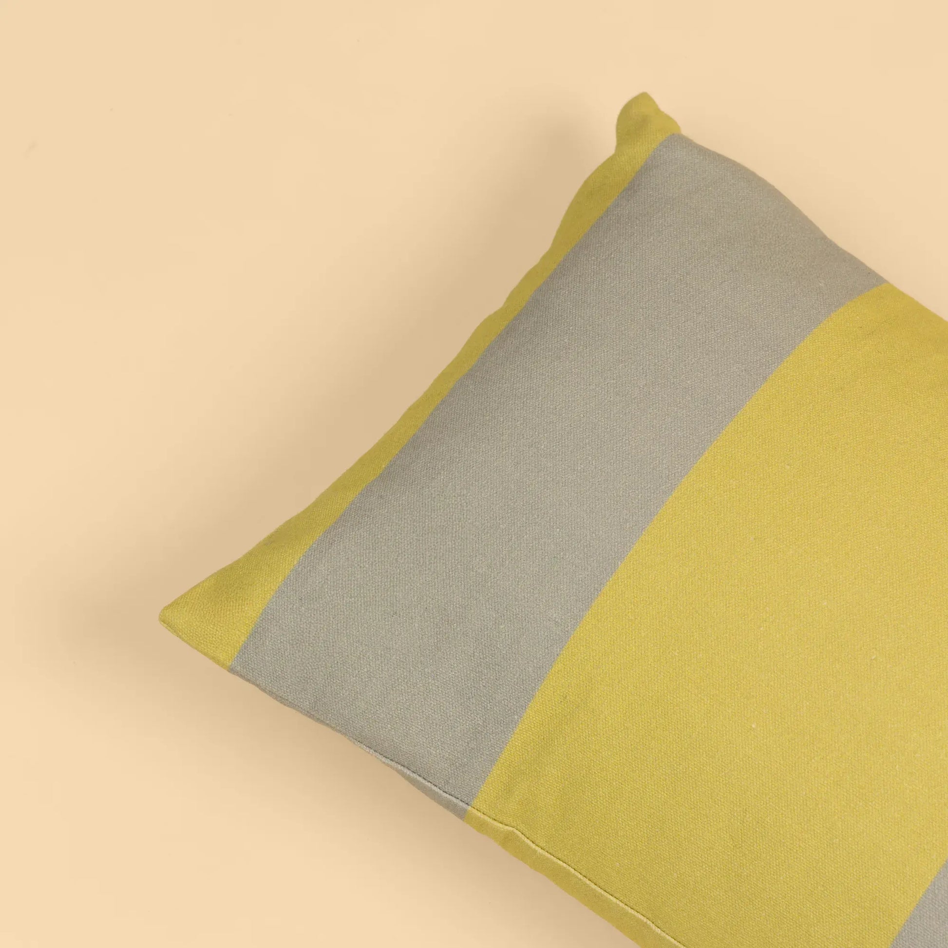Colourways Limoncello Cushion Cover And Filler