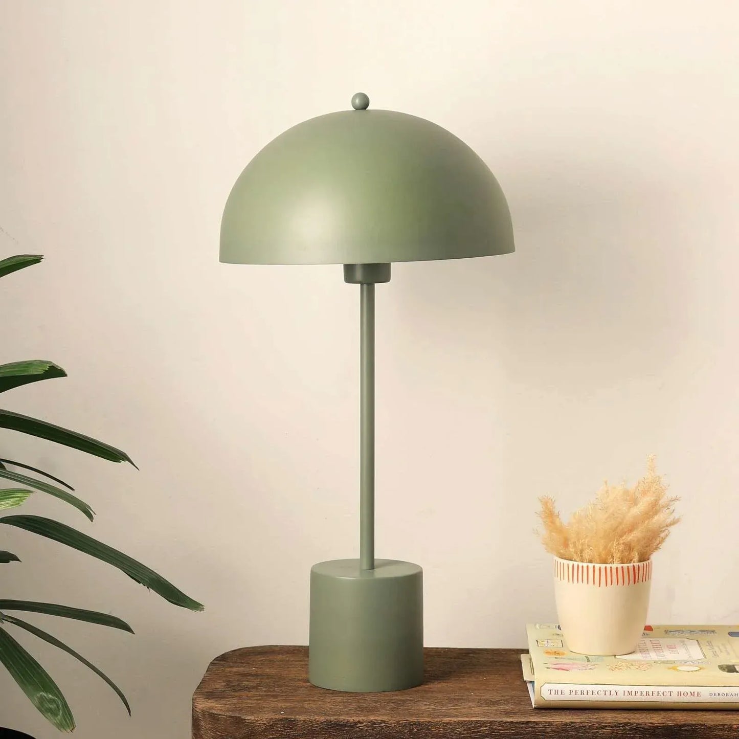 Pagen 100 Table Lamp