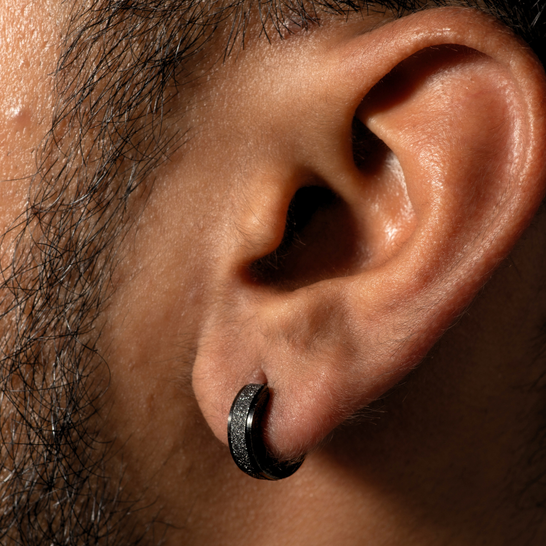 FROSTED HOOP - (BLACK PIERCED)