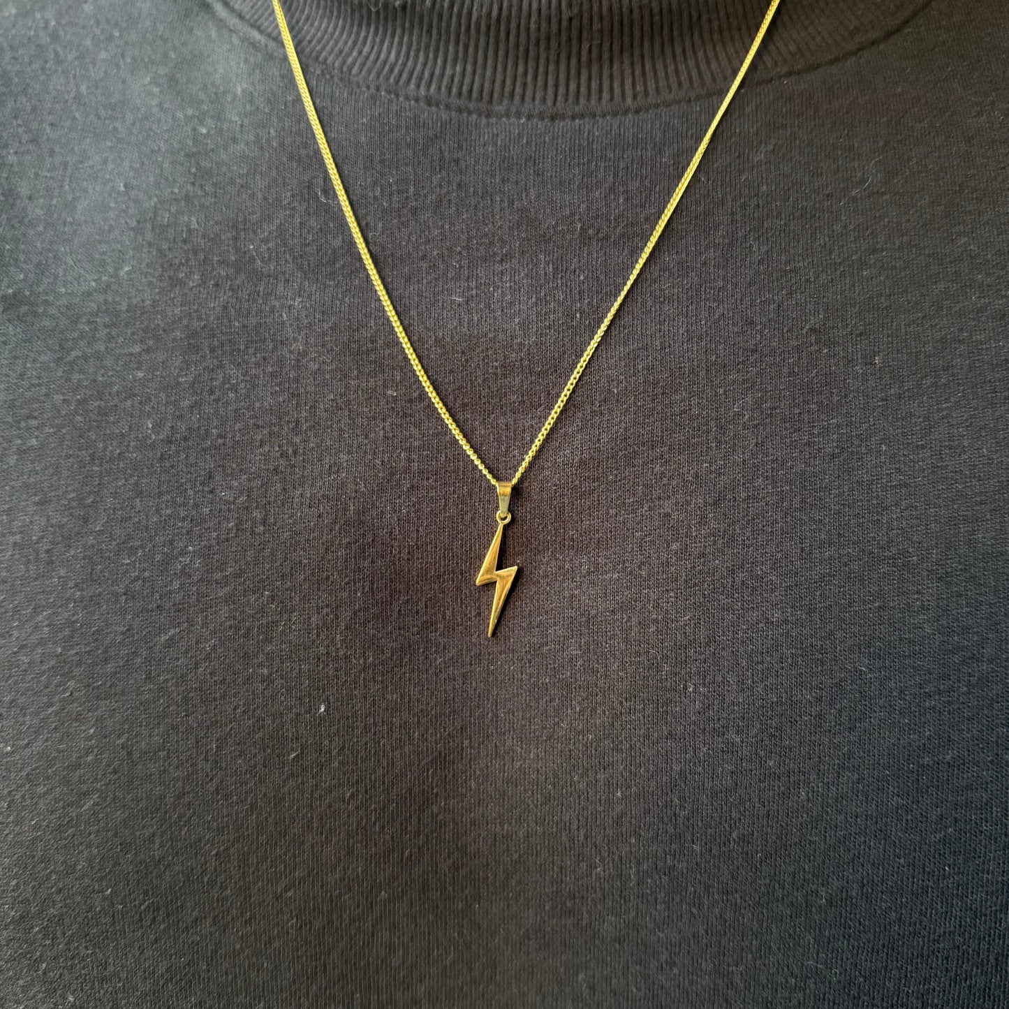 FLASH PENDANT WITH CHAIN (GOLD)