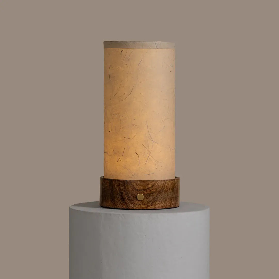 Magnus Touch Table Lamp
