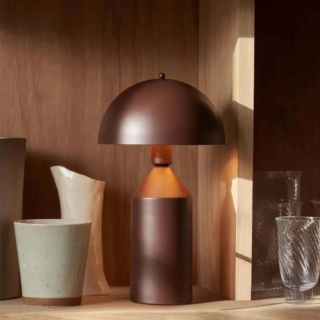Cone Pagen Table Lamp