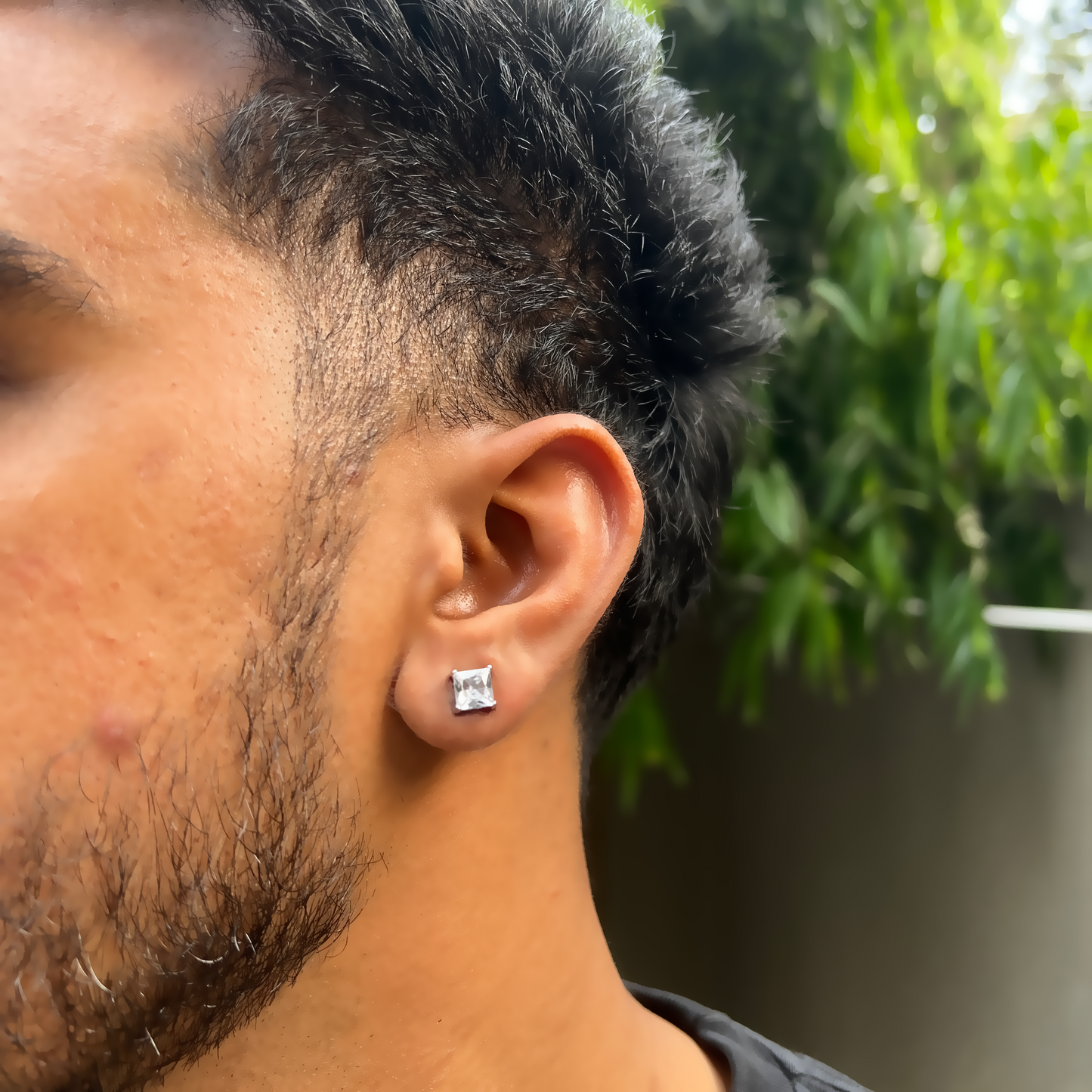 SQUARE STUD - (MAGNETIC NON-PIERCED)