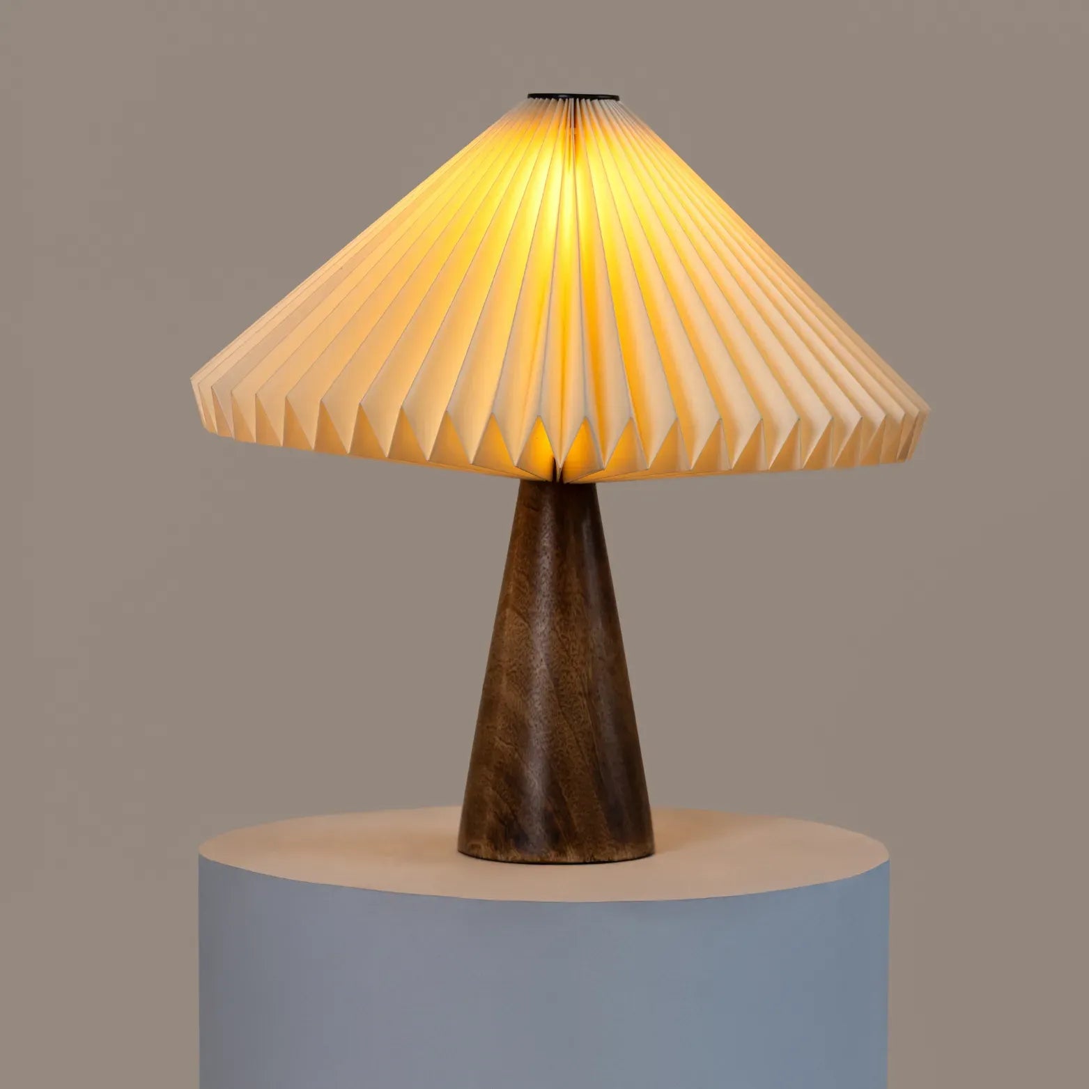 Ballet Table Lamp