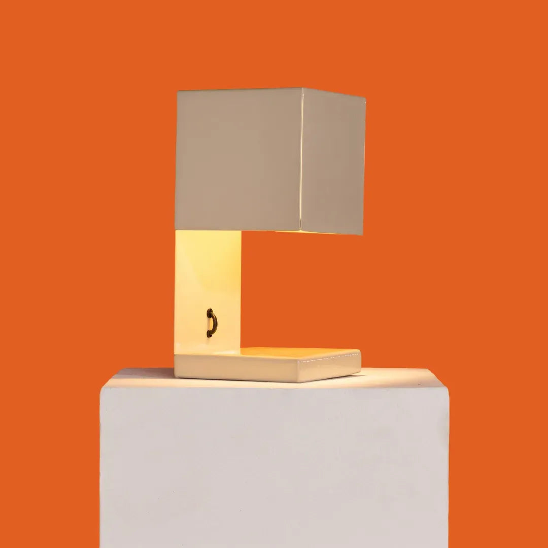 Fold Cube Table Lamp