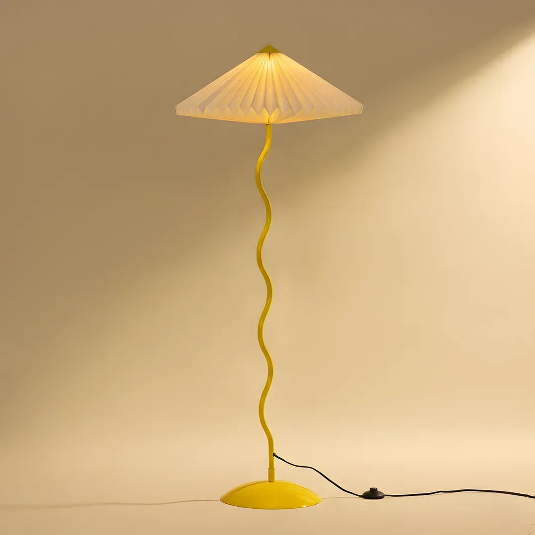 Wavy Floor Lamp
