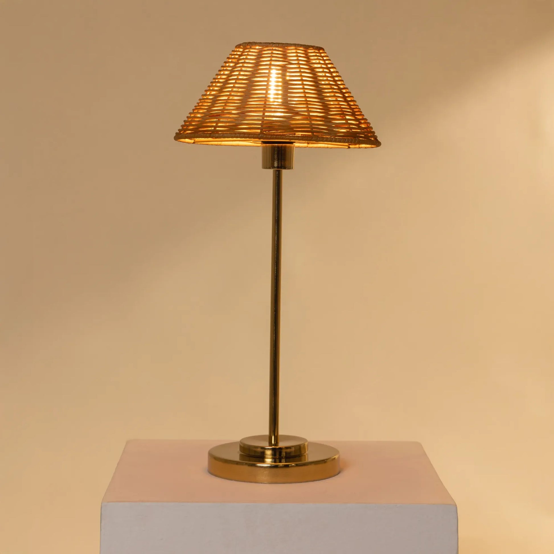 Natural Cane Table Lamp