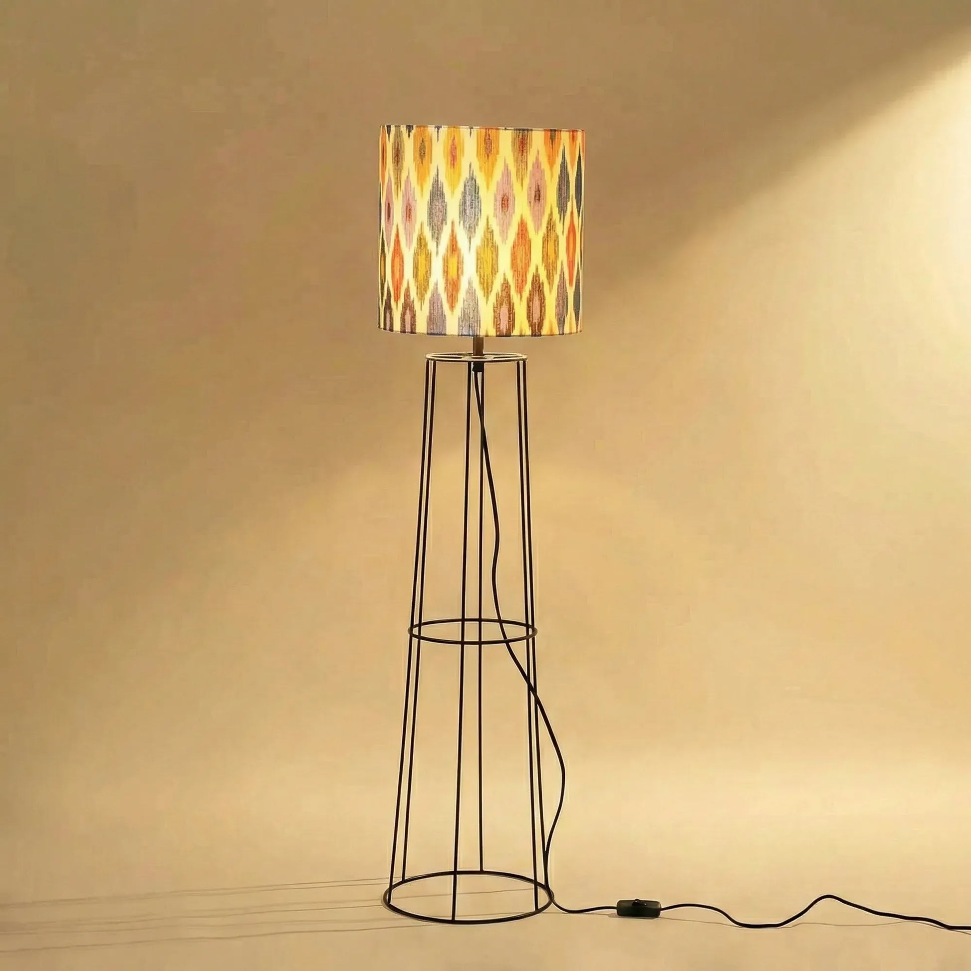 Ikkat 100 Floor Lamp