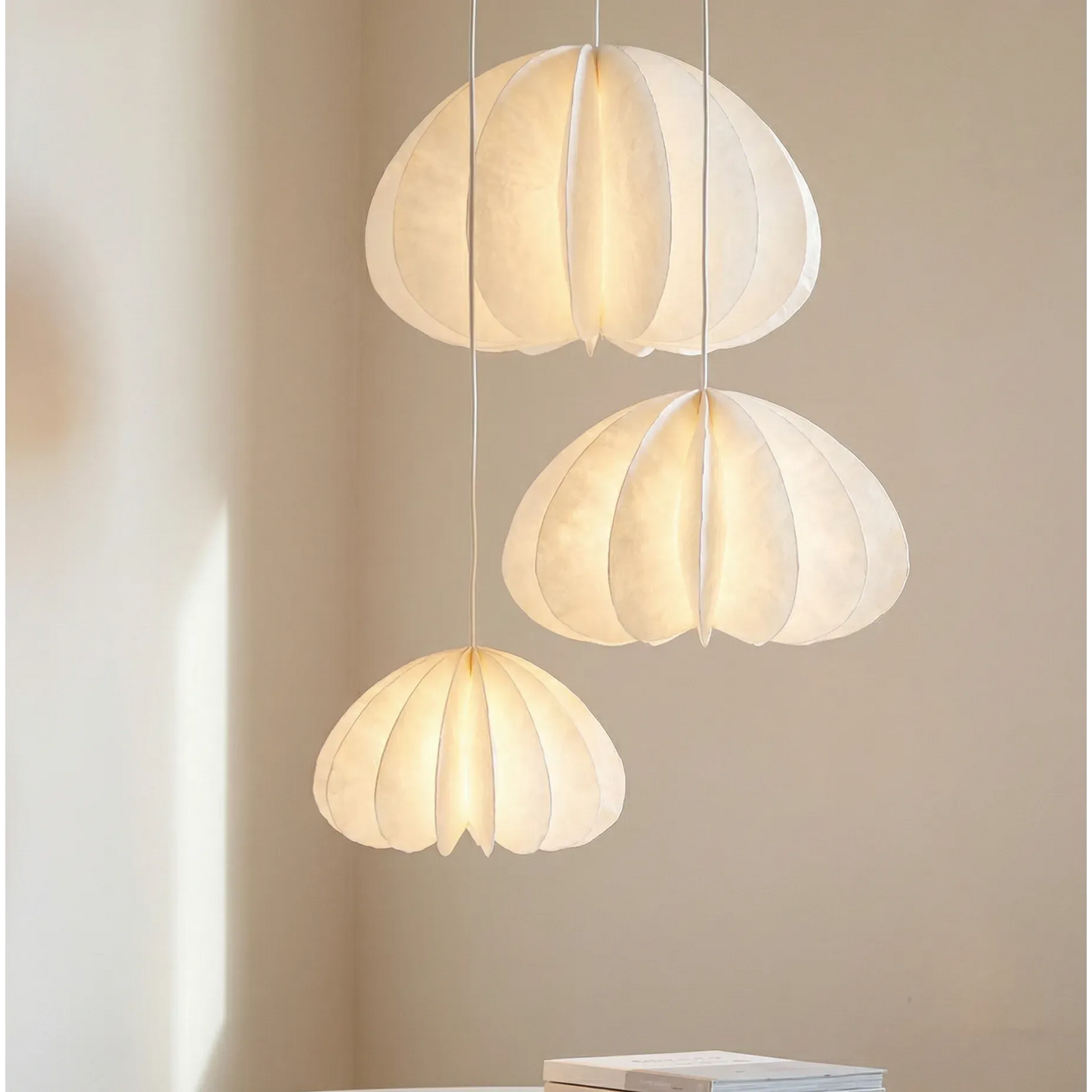 Daisy Cluster Hanging 3 Pendant Lights