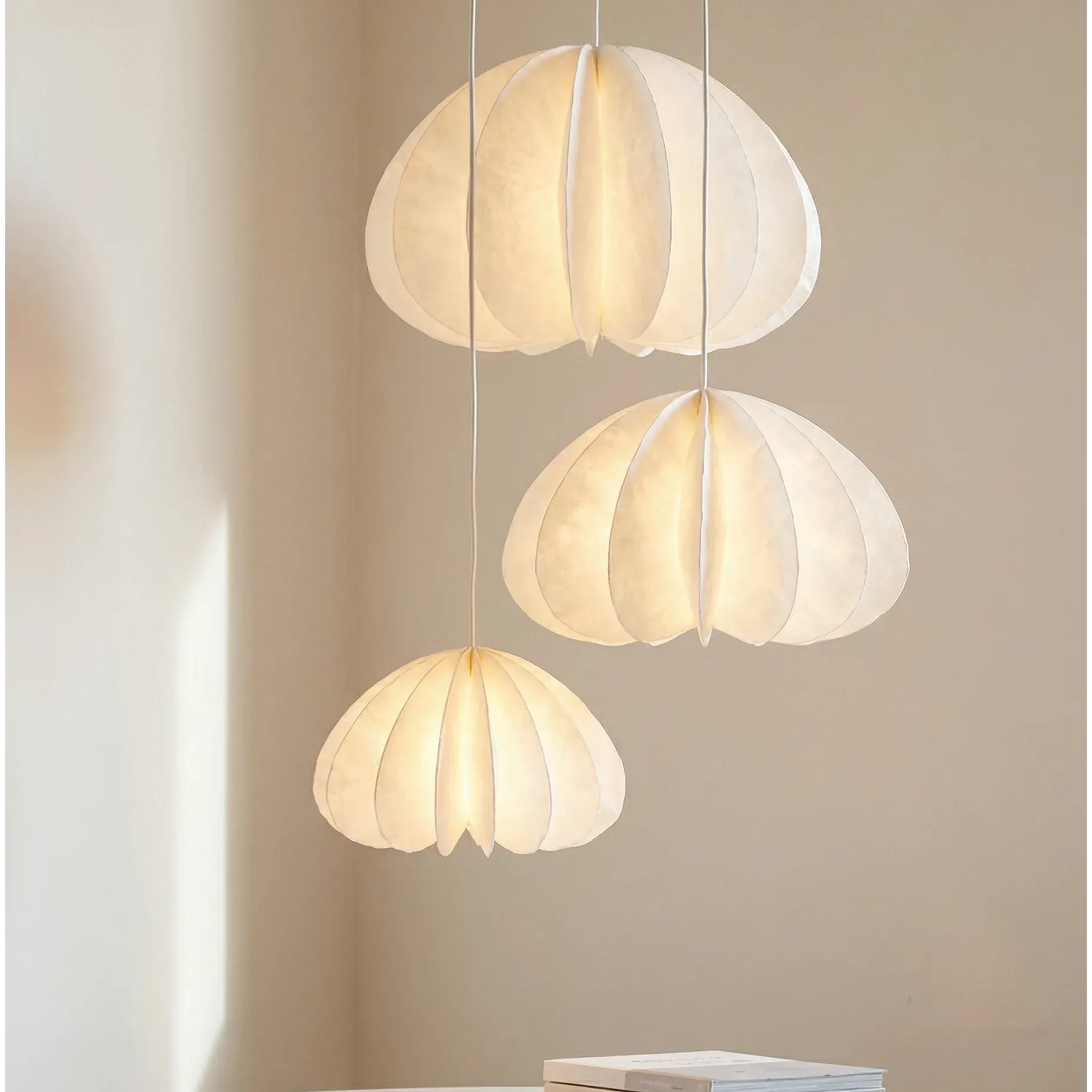 Daisy Cluster Hanging 3 Pendant Lights
