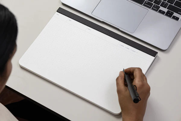 Firstdraft Note. Powered by AI.