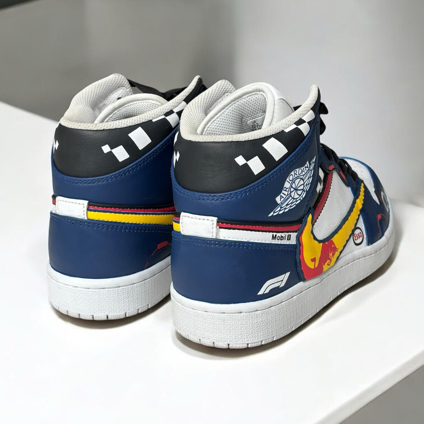 RedBull Racing RB18 // Nike Air Jordan 1