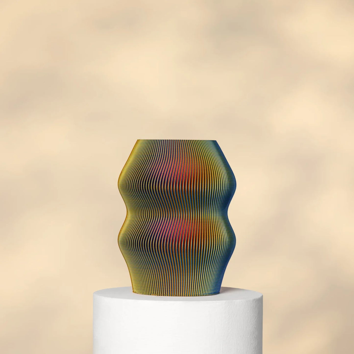 Phantom Vase RYB