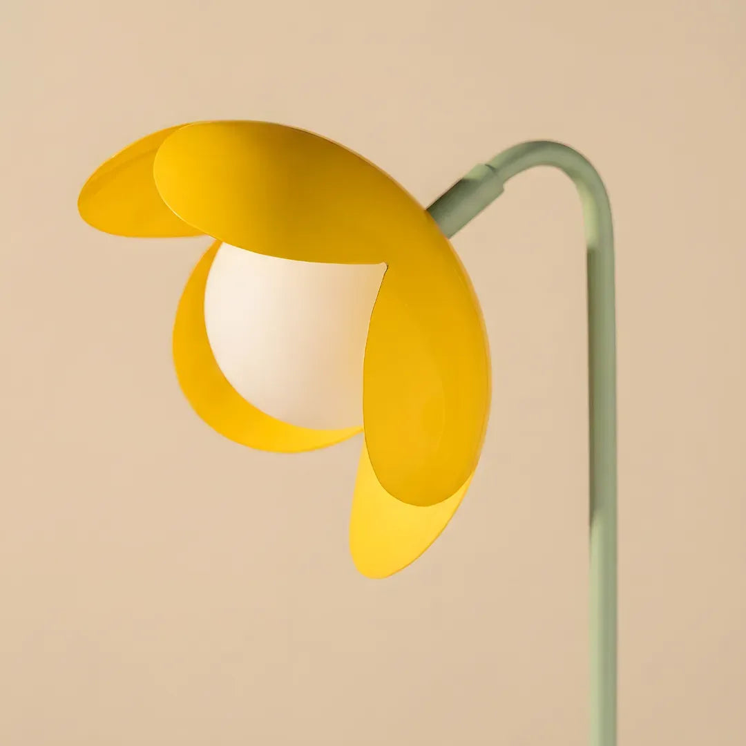 Petal Bloom Table Lamp
