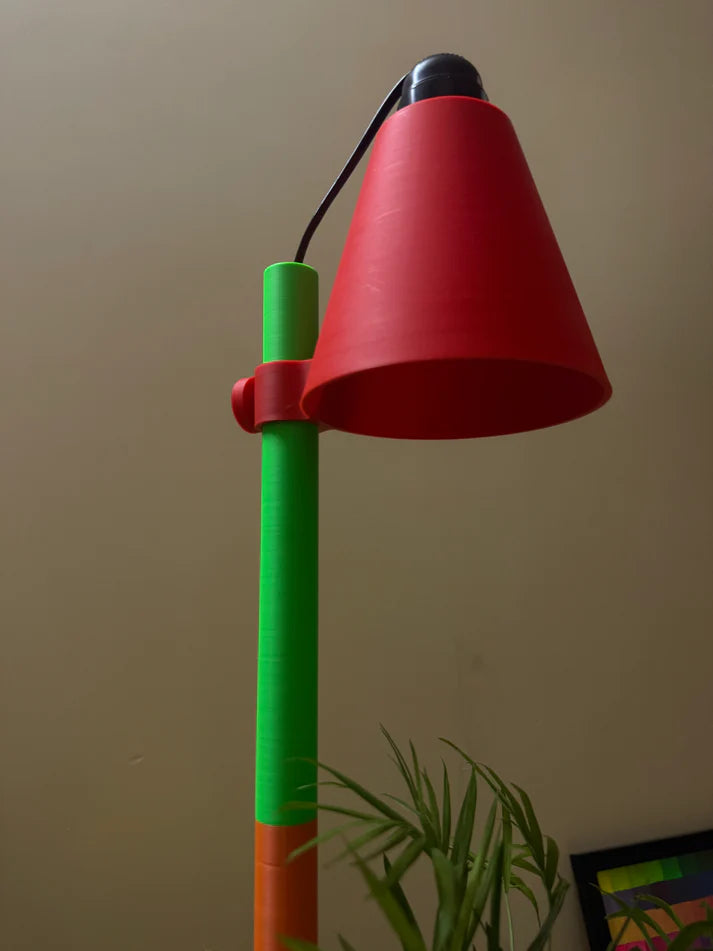 The Grow Light Planter