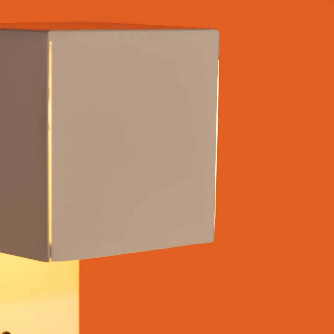 Fold Cube Table Lamp