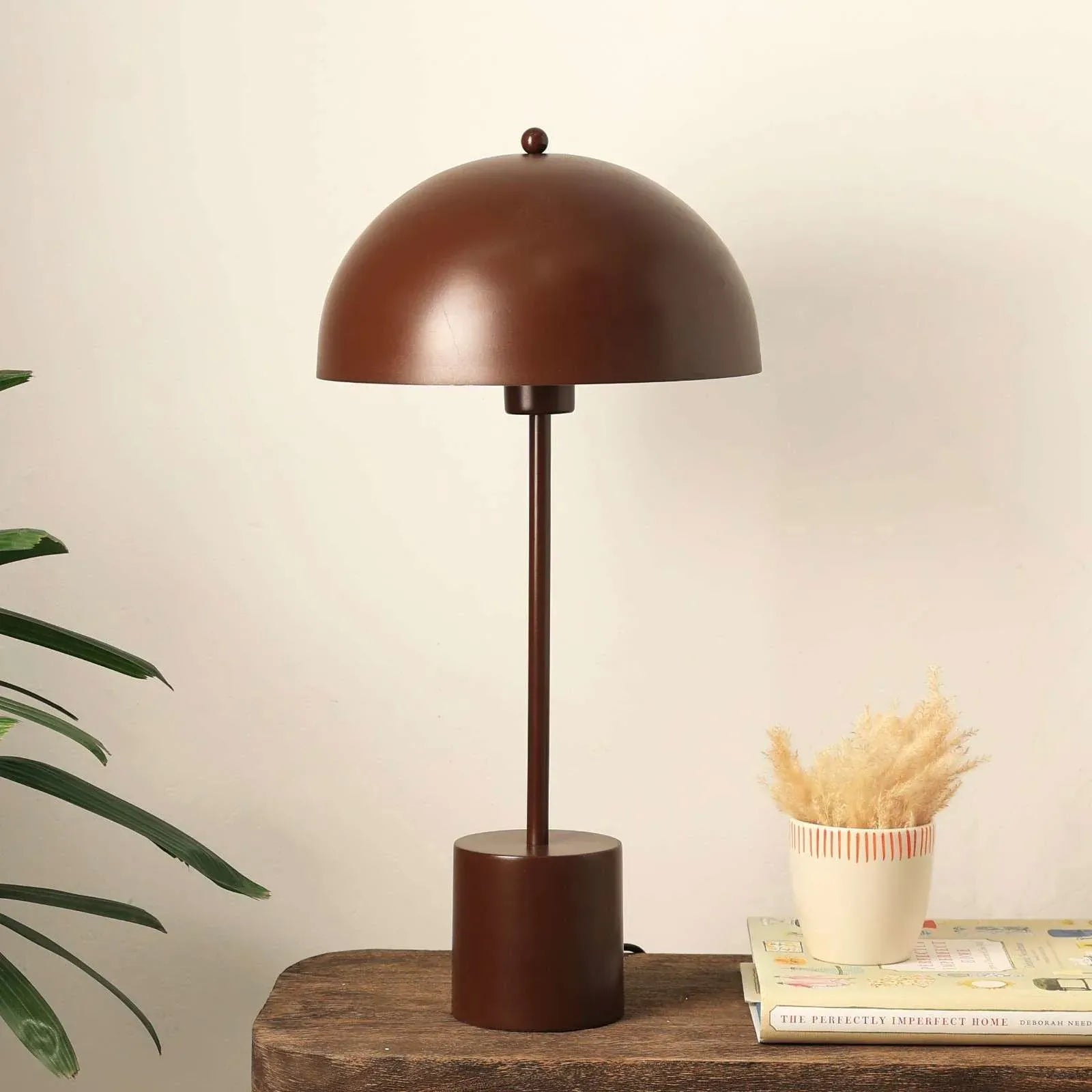 Pagen 100 Table Lamp