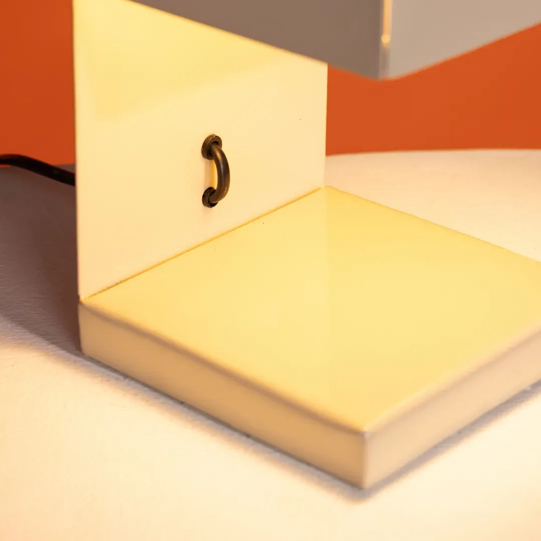 Fold Cube Table Lamp