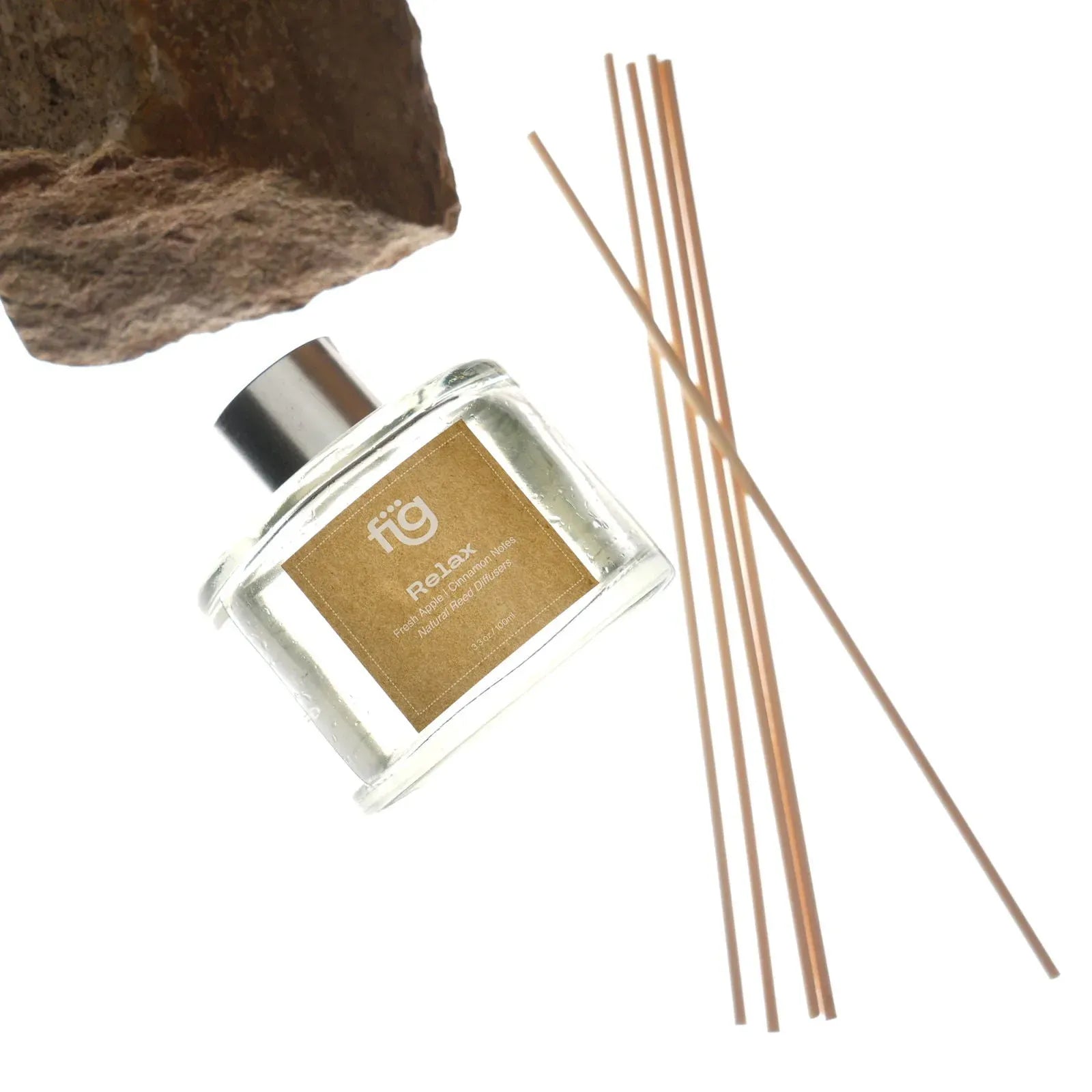 Relax Apple and Cinnamon Reed Diffuser