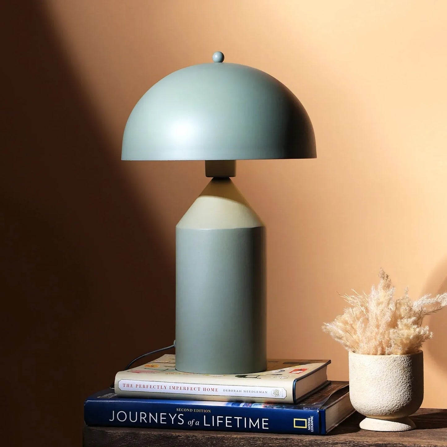 Cone Pagen Table Lamp