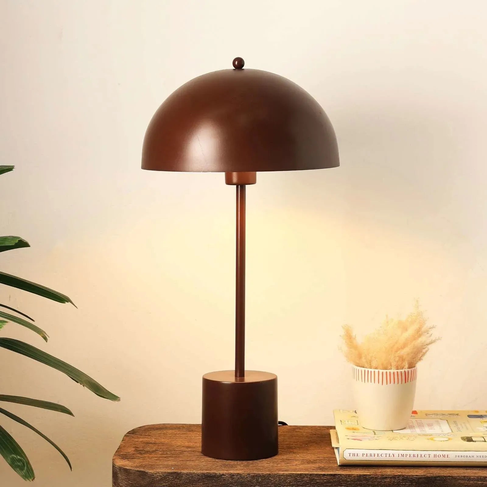 Pagen 100 Table Lamp