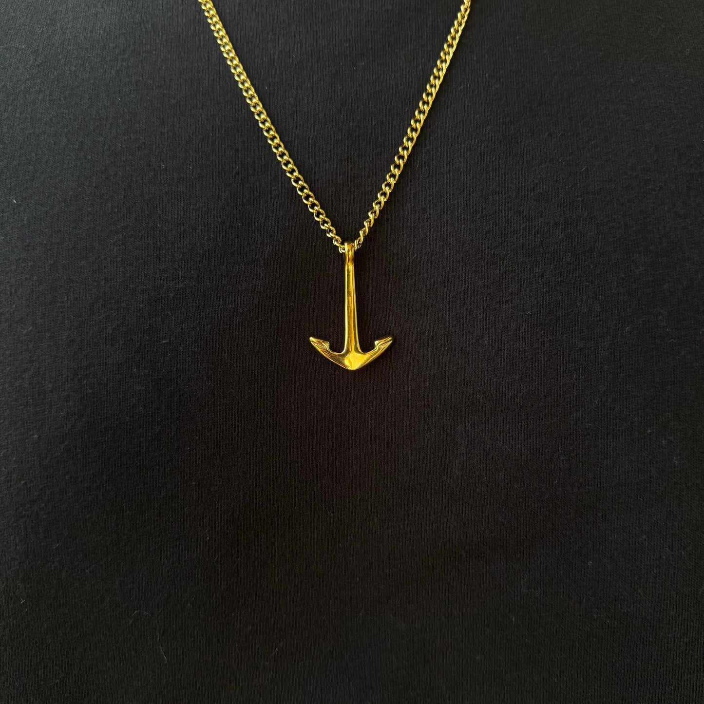ANCHOR PENDANT WITH CHAIN (GOLD)