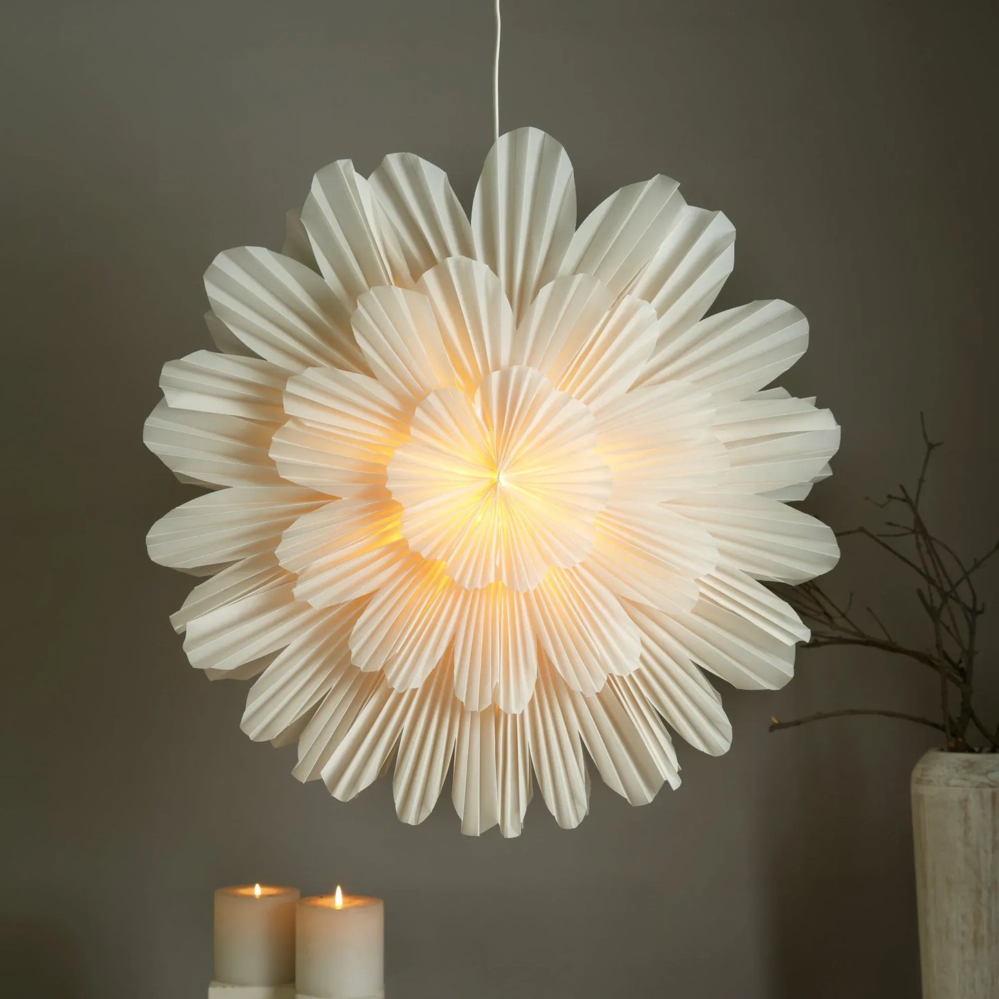 Frill Flower Star Hanging Lamp