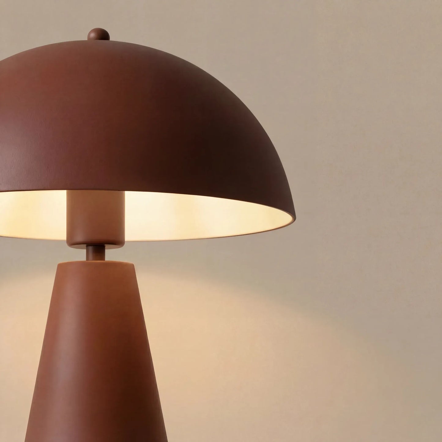 Hoa Sphere Table Lamp