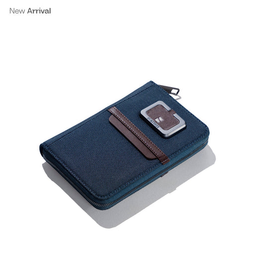 Scaters Passport Zip Wallet | Black