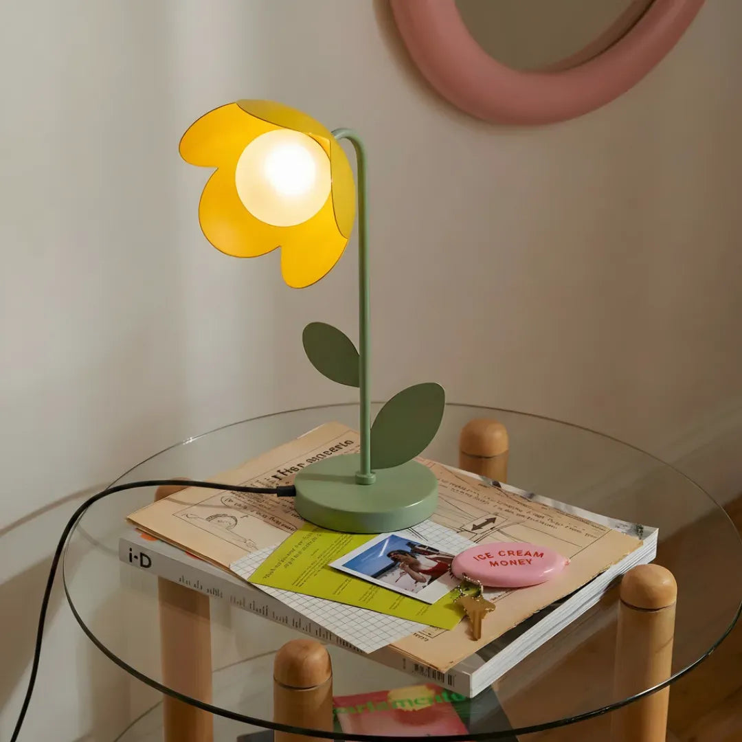 Petal Bloom Table Lamp