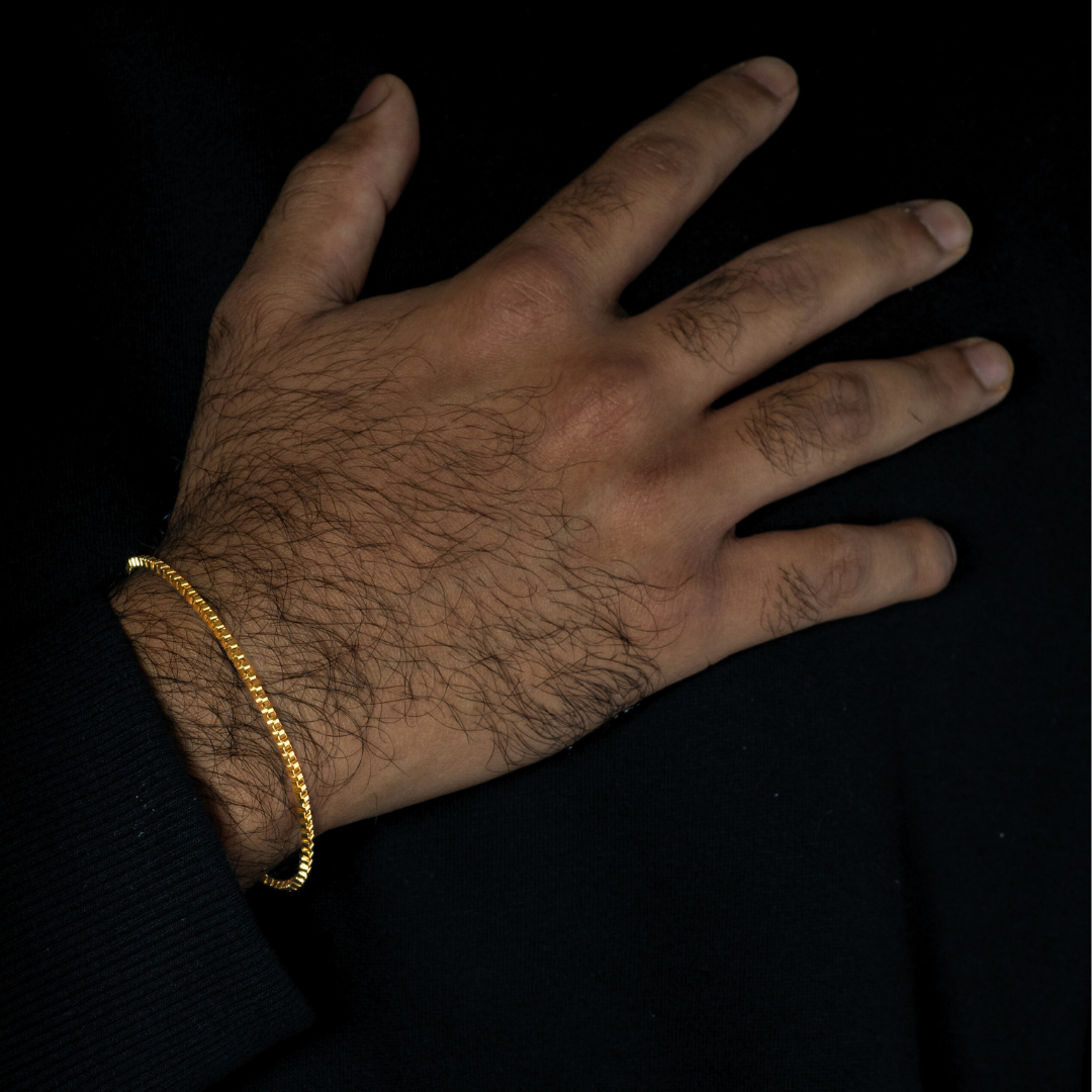 MICRO BOX BRACELET (GOLD)