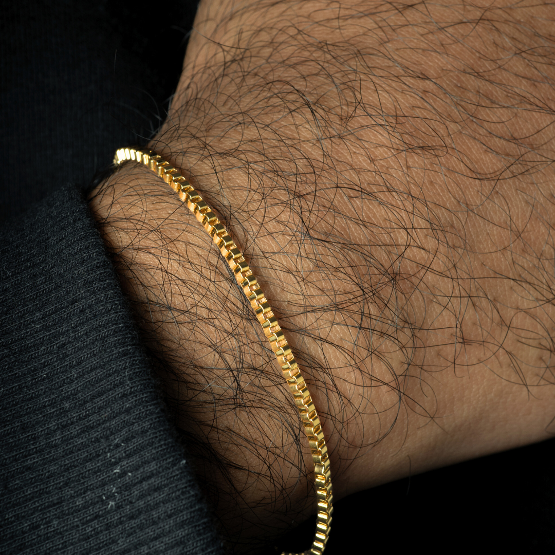 MICRO BOX BRACELET (GOLD)