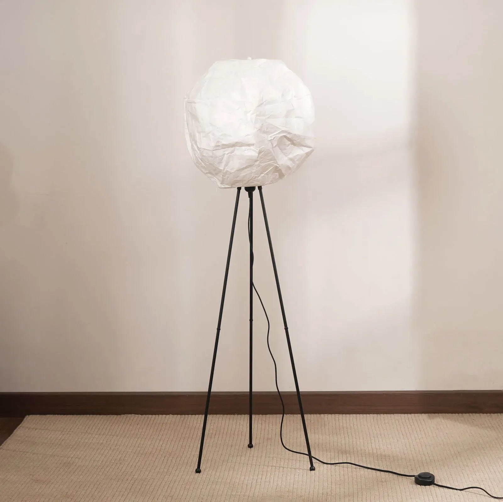 Luna Floor Lamp