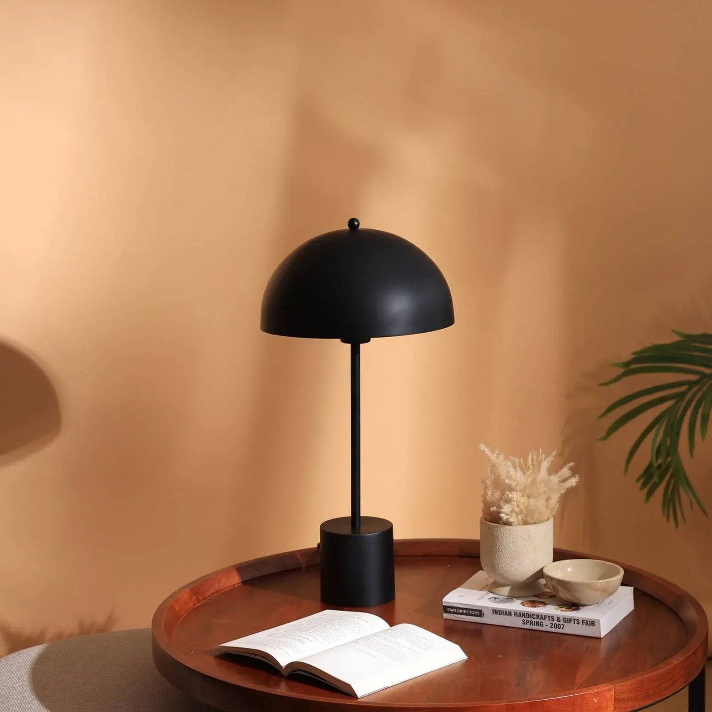 Pagen 100 Table Lamp