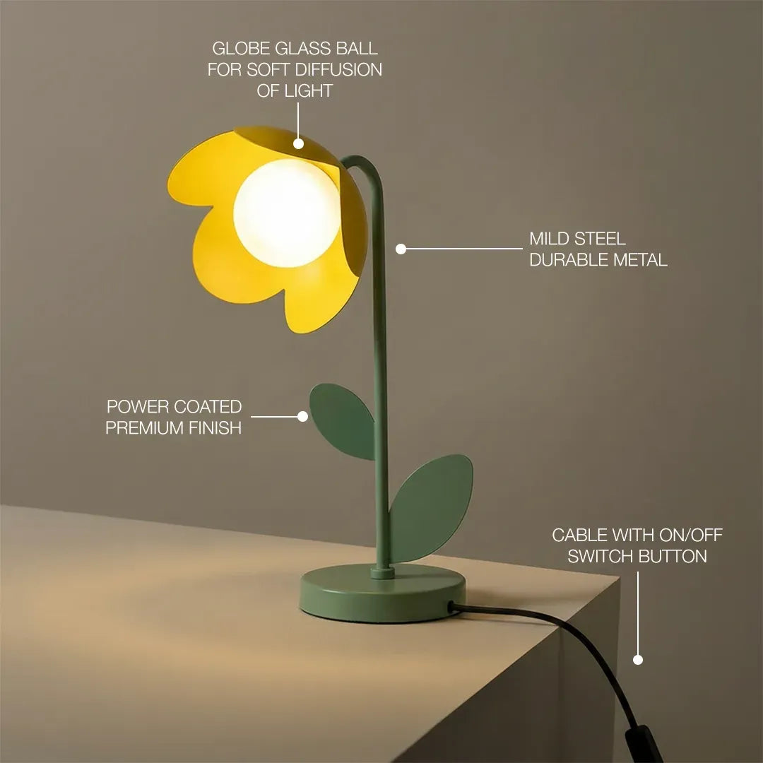 Petal Bloom Table Lamp