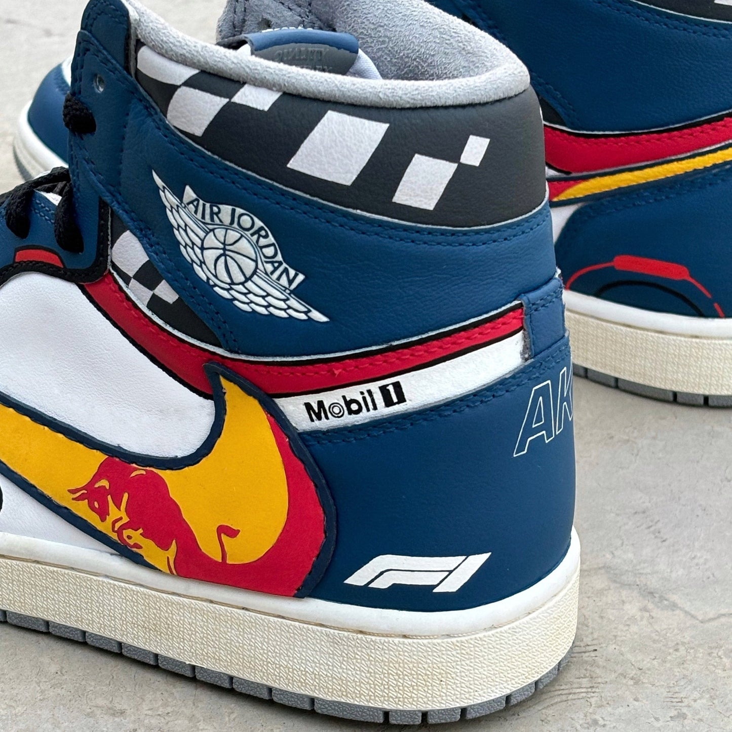 RedBull Racing RB18 // Nike Air Jordan 1