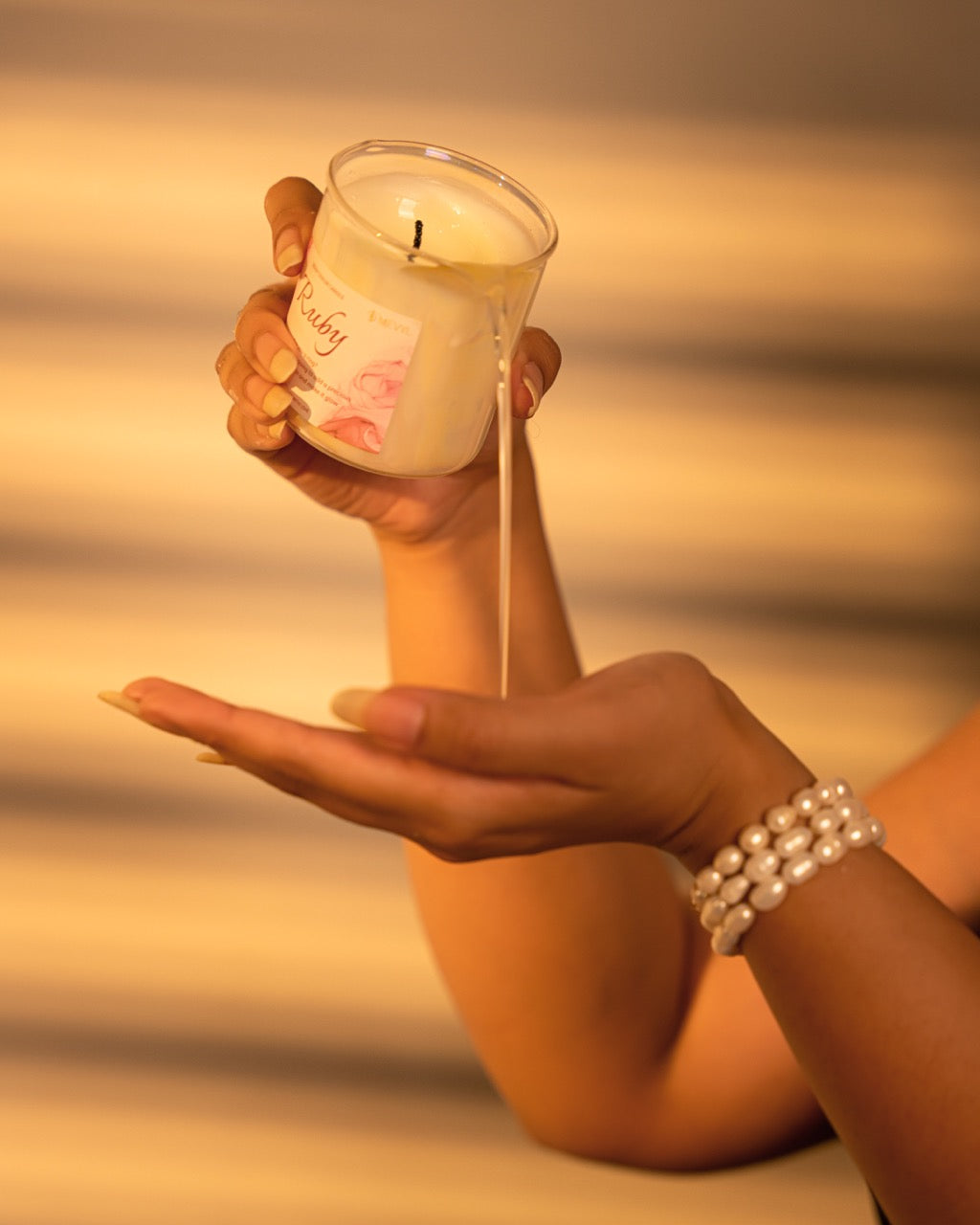 Body Serum Candle Ruby