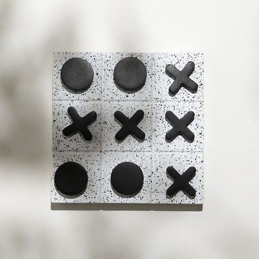 Concrete Game - Tic-Tac-Toe