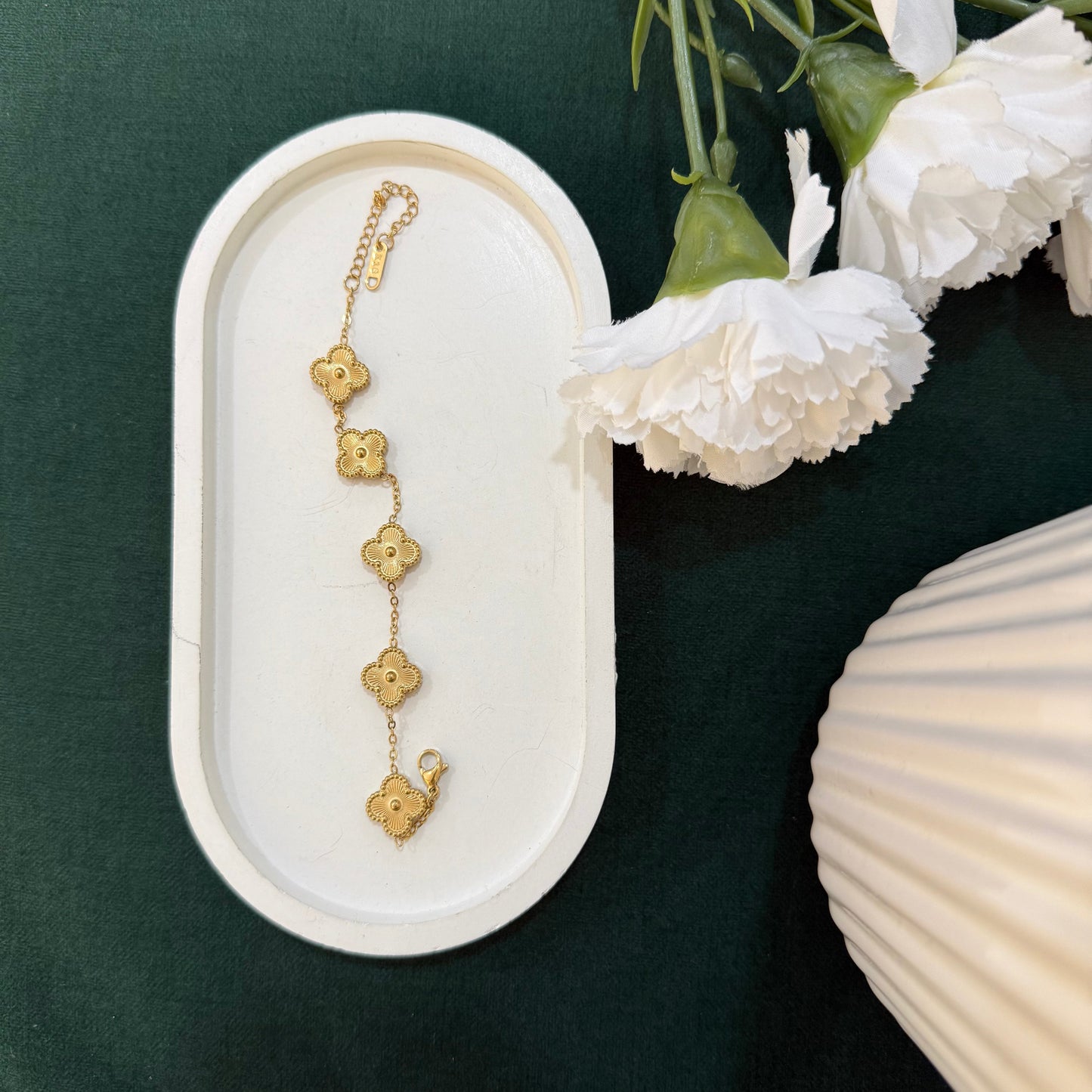 VINTAGE TRÈFLE BRACELET - 18K GOLD-PLATED