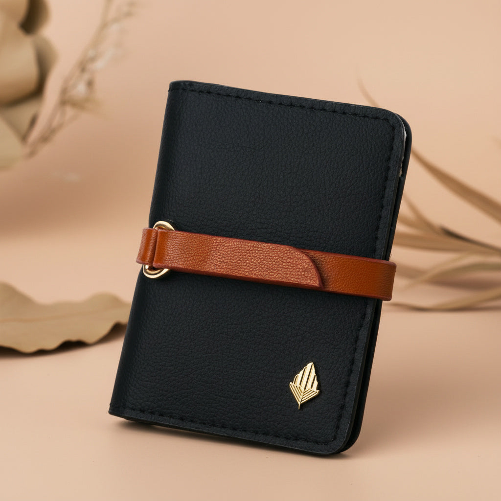 Neith – Black & Gingerbread Plant Leather Card Holder