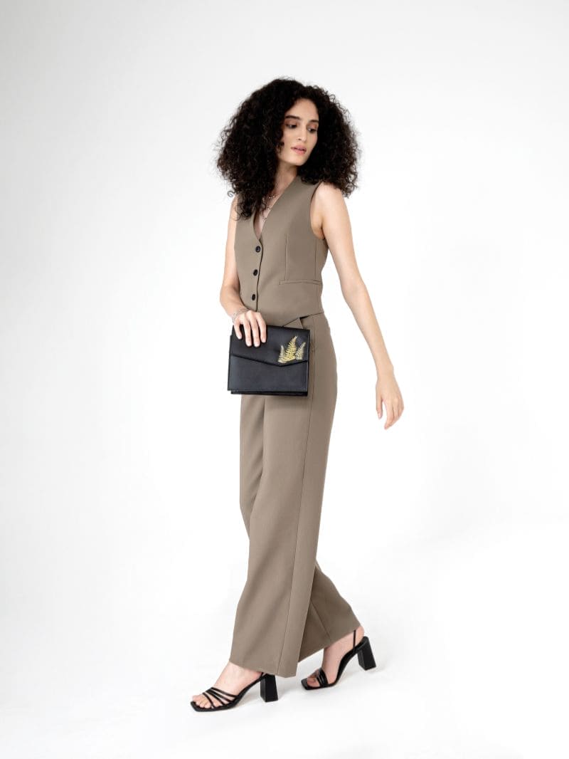 Hera – Black | Embroidered Plant Leather Crossbody Bag