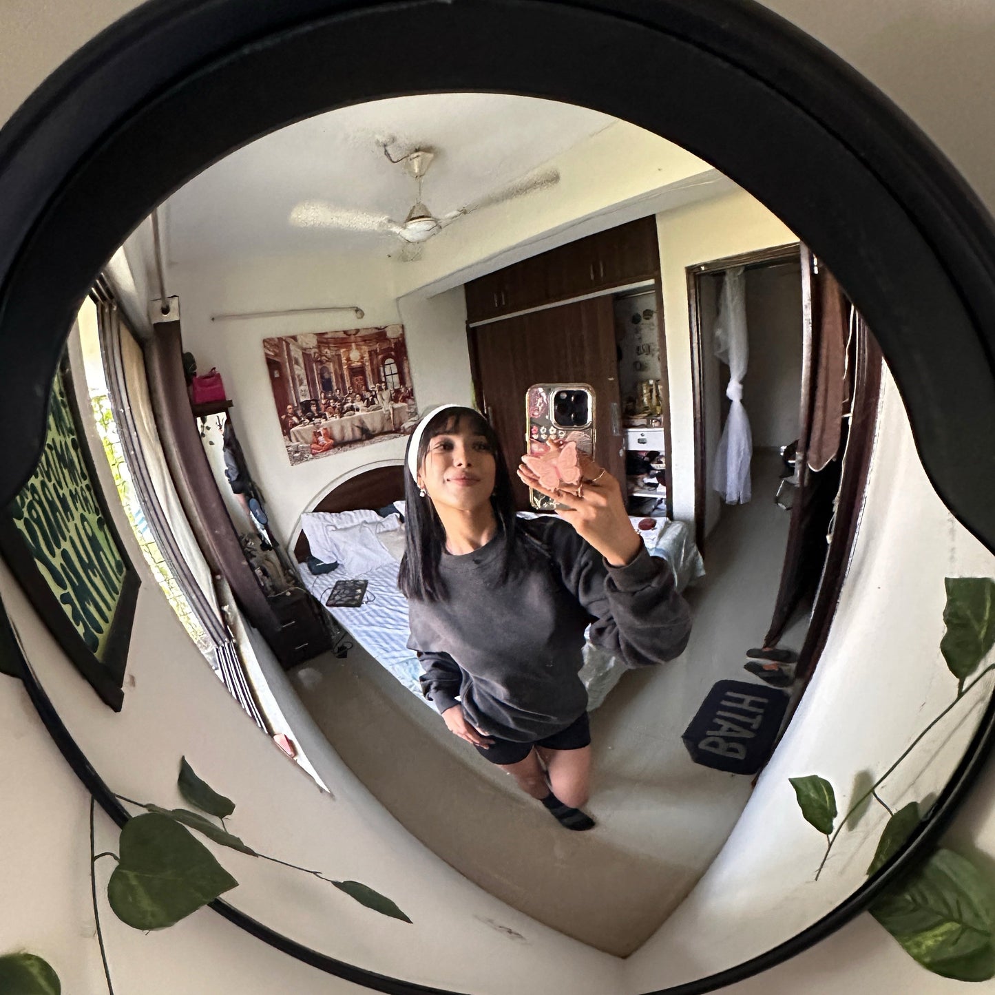 AESTHETIC TRAFFIC MIRROR