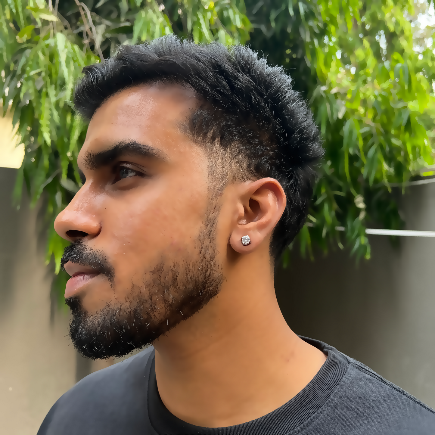 ROUND STUD - (MAGNETIC NON-PIERCED)