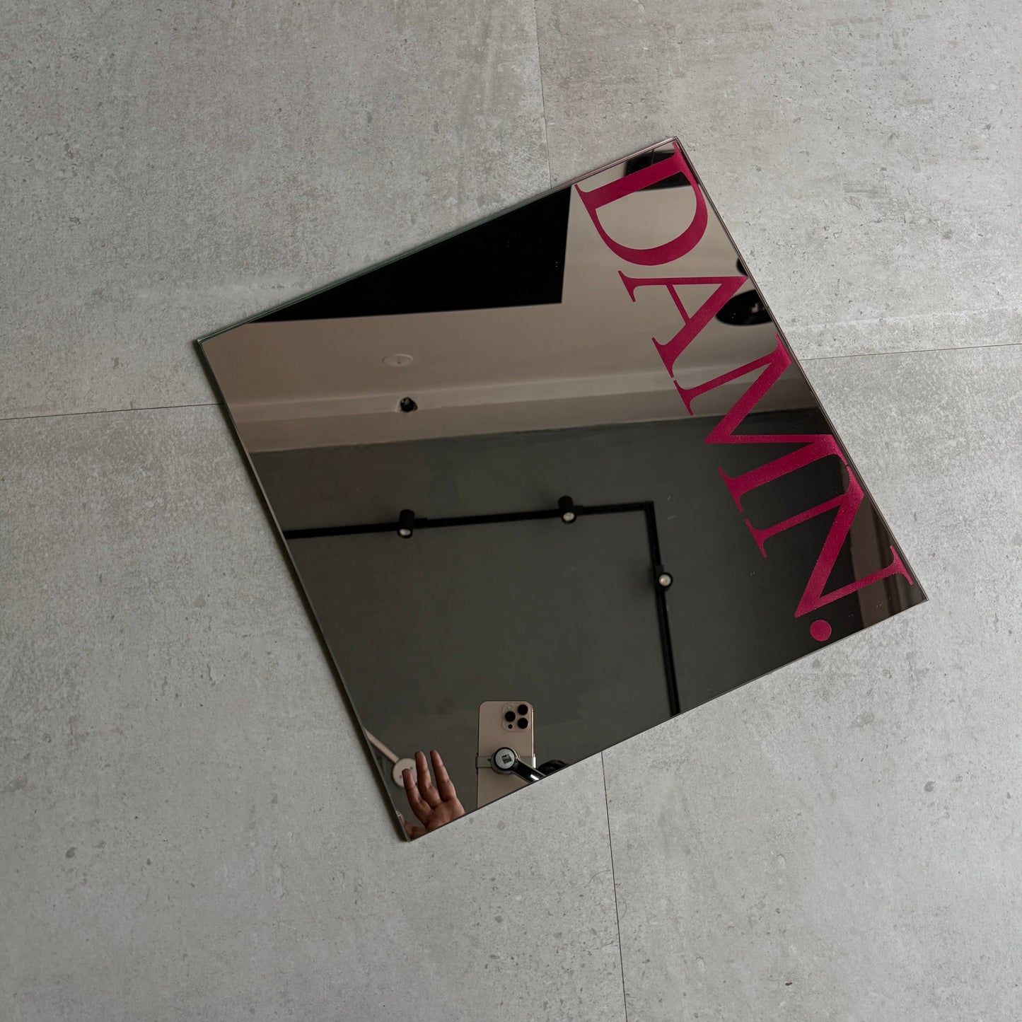 DAMN MIRROR