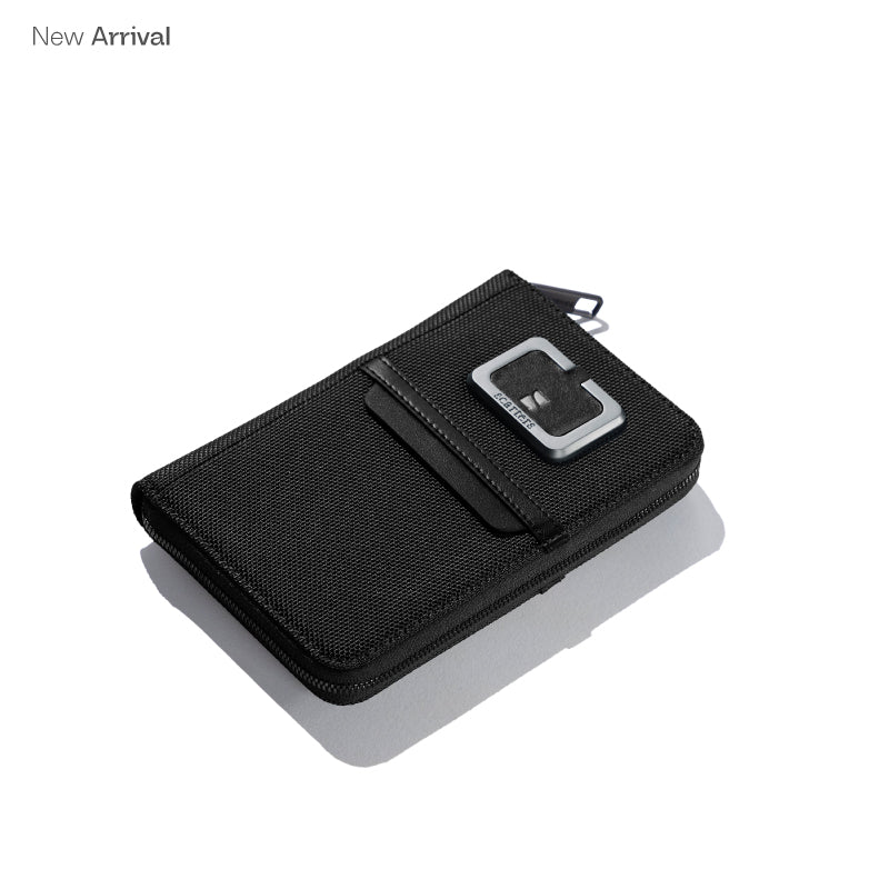 Scaters Passport Zip Wallet | Black